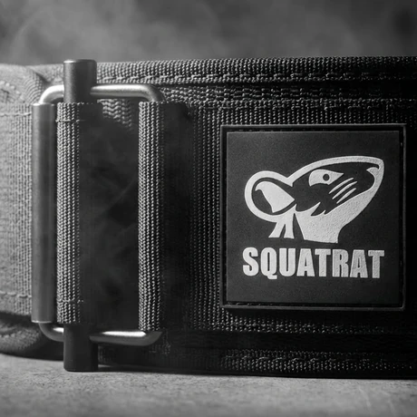 SQUATRAT belt buckle and logo detail